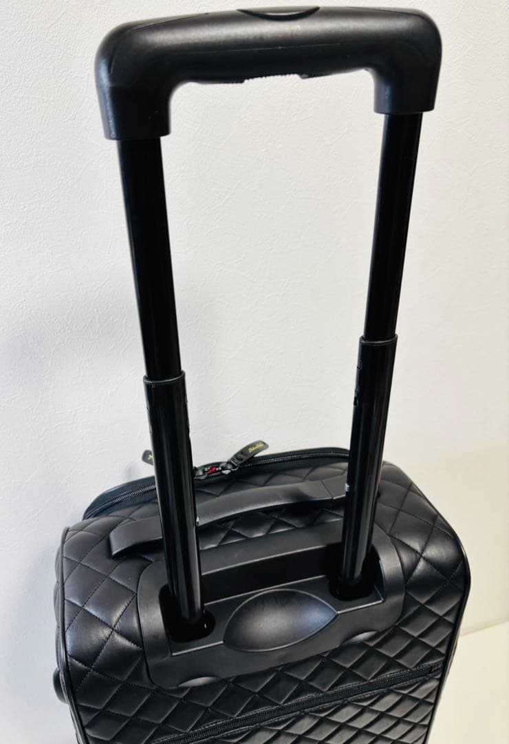 マダムヒロコ キルティング加工 キャリーケース ブラック