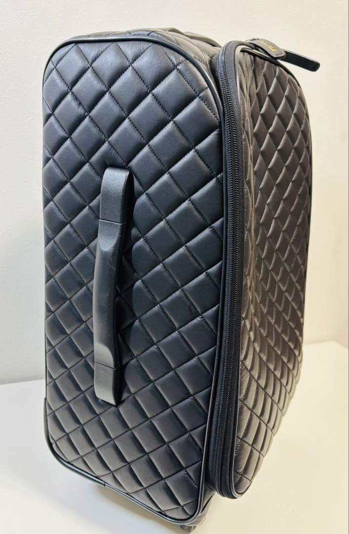 マダムヒロコ キルティング加工 キャリーケース ブラック