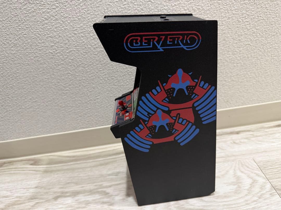 中古Berzerk 1/6スケールレプリカアーケード機械