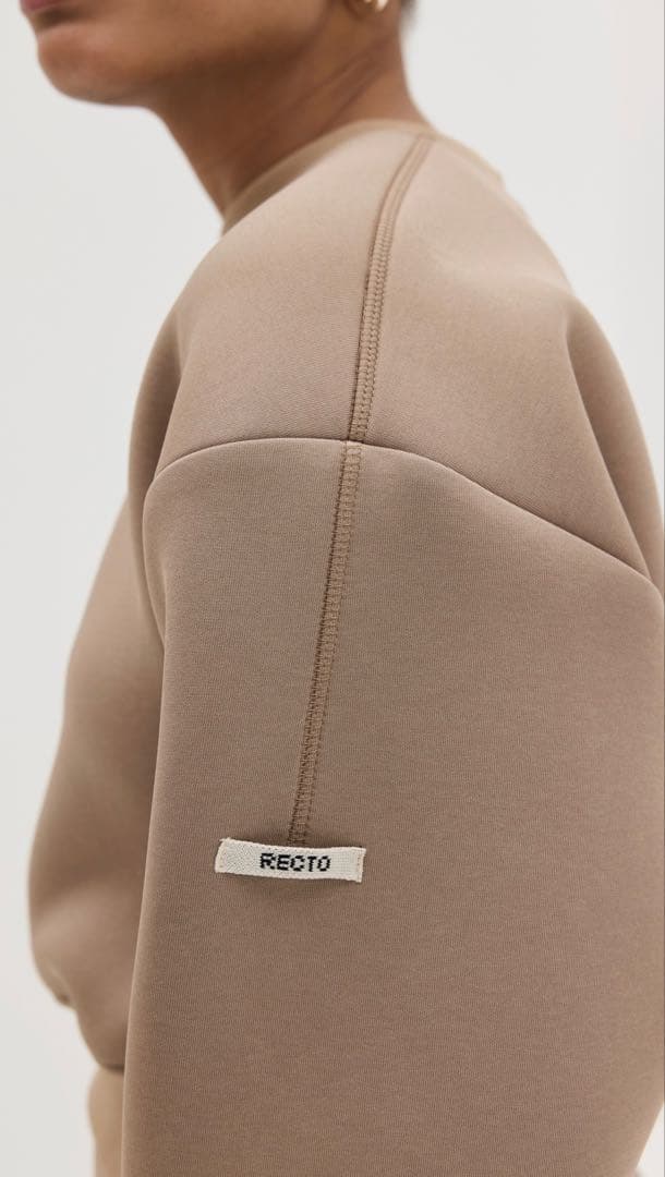 RECTO バックオープン ベージュ トップス