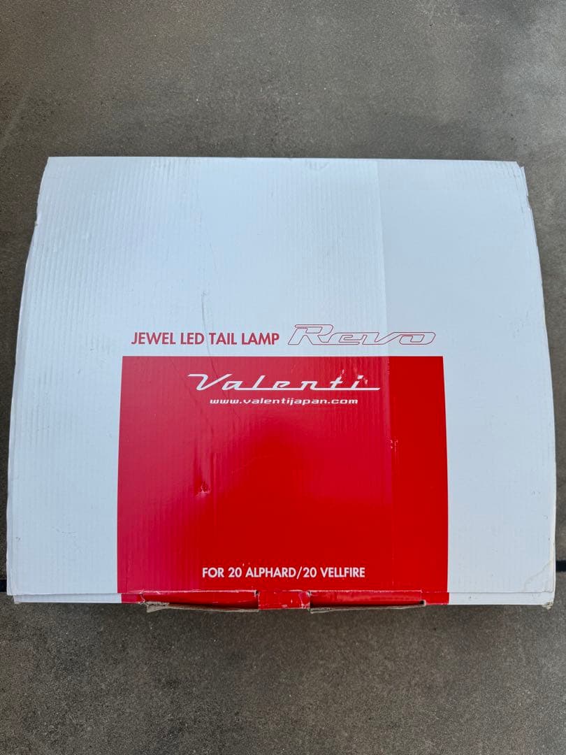 ヴェルファイア20系 ヴァレンティ テールランプ