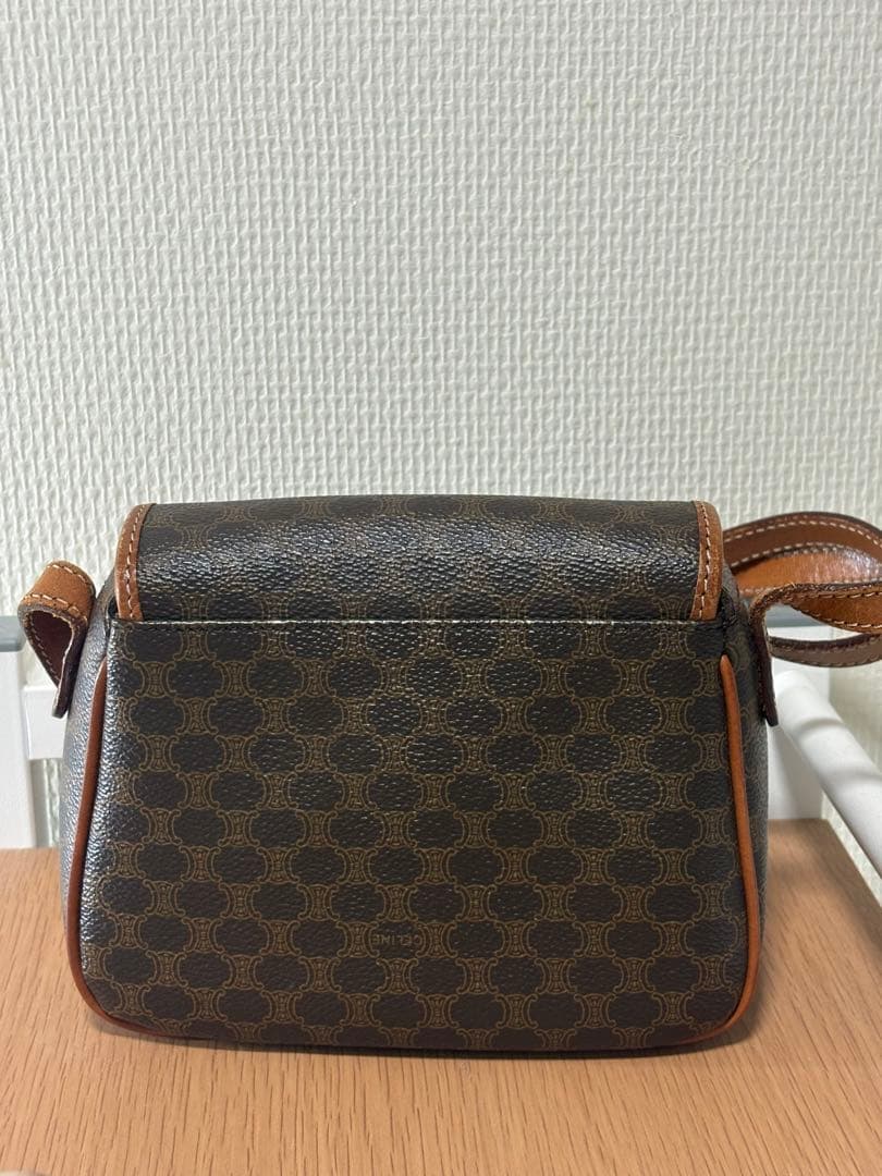 CELINEセリーヌ　マカダムレザーショルダーバッグ