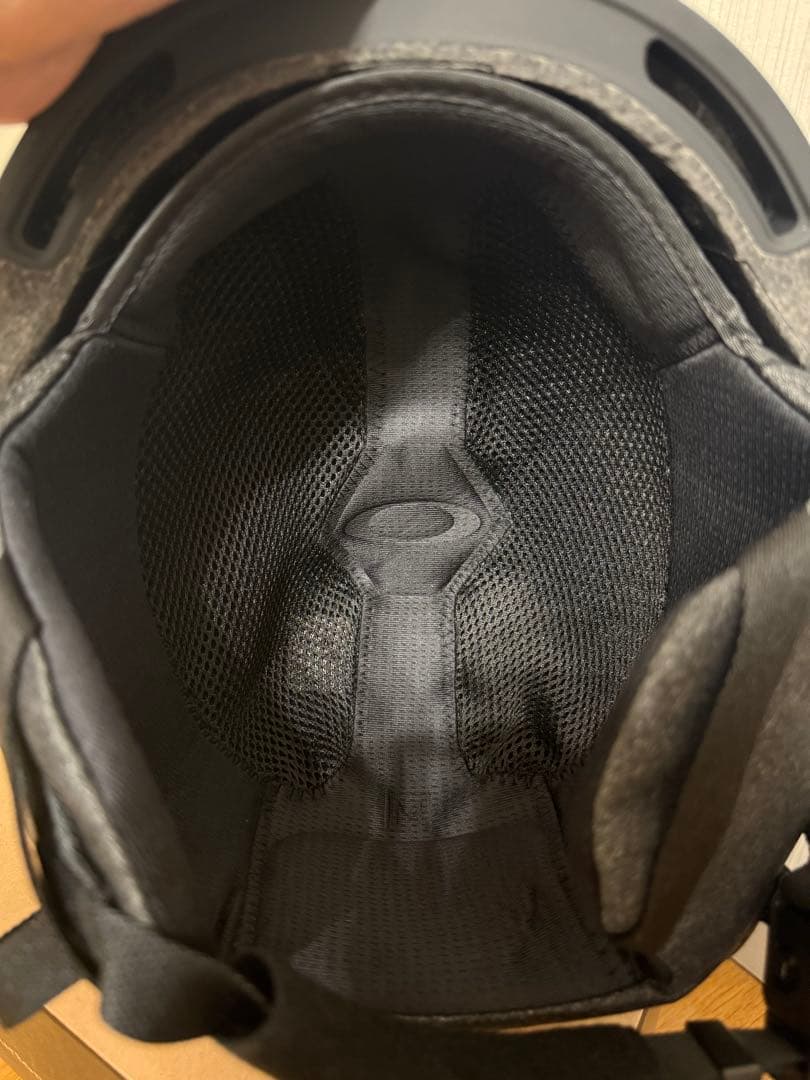 Oakley MOD1 ヘルメット Mサイズ