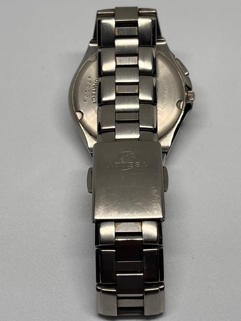 シチズン　アテッサ　電波ソーラー　デイト