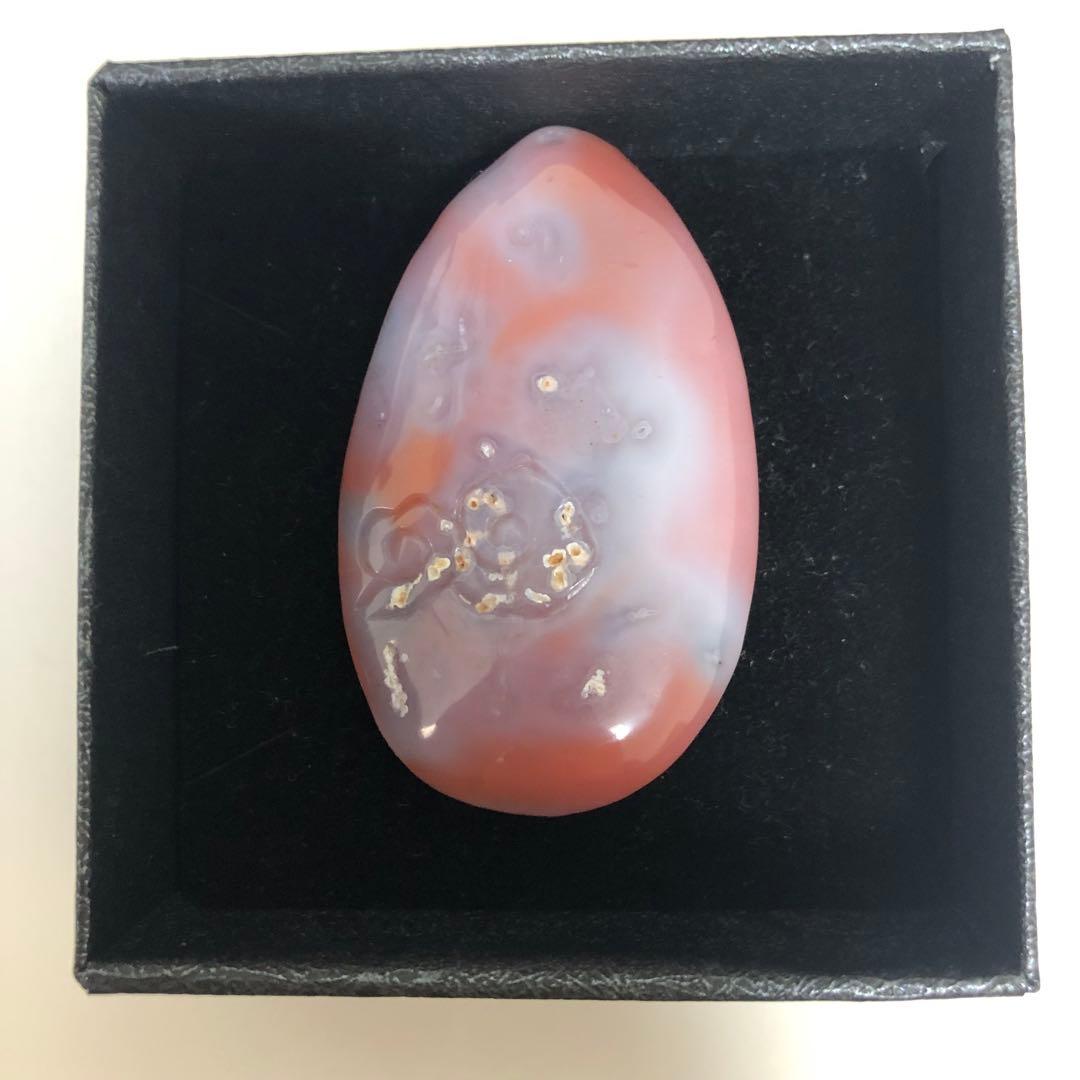 縁結び 女陰 ヌードメノウ 生命の源 女性器 趣味 天然石 瑪瑙 彫り物 B8