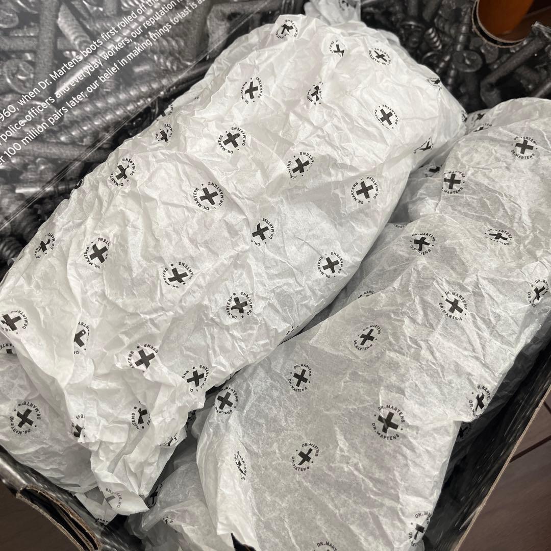 Dr.Martens Pleasures Jorge サンダル