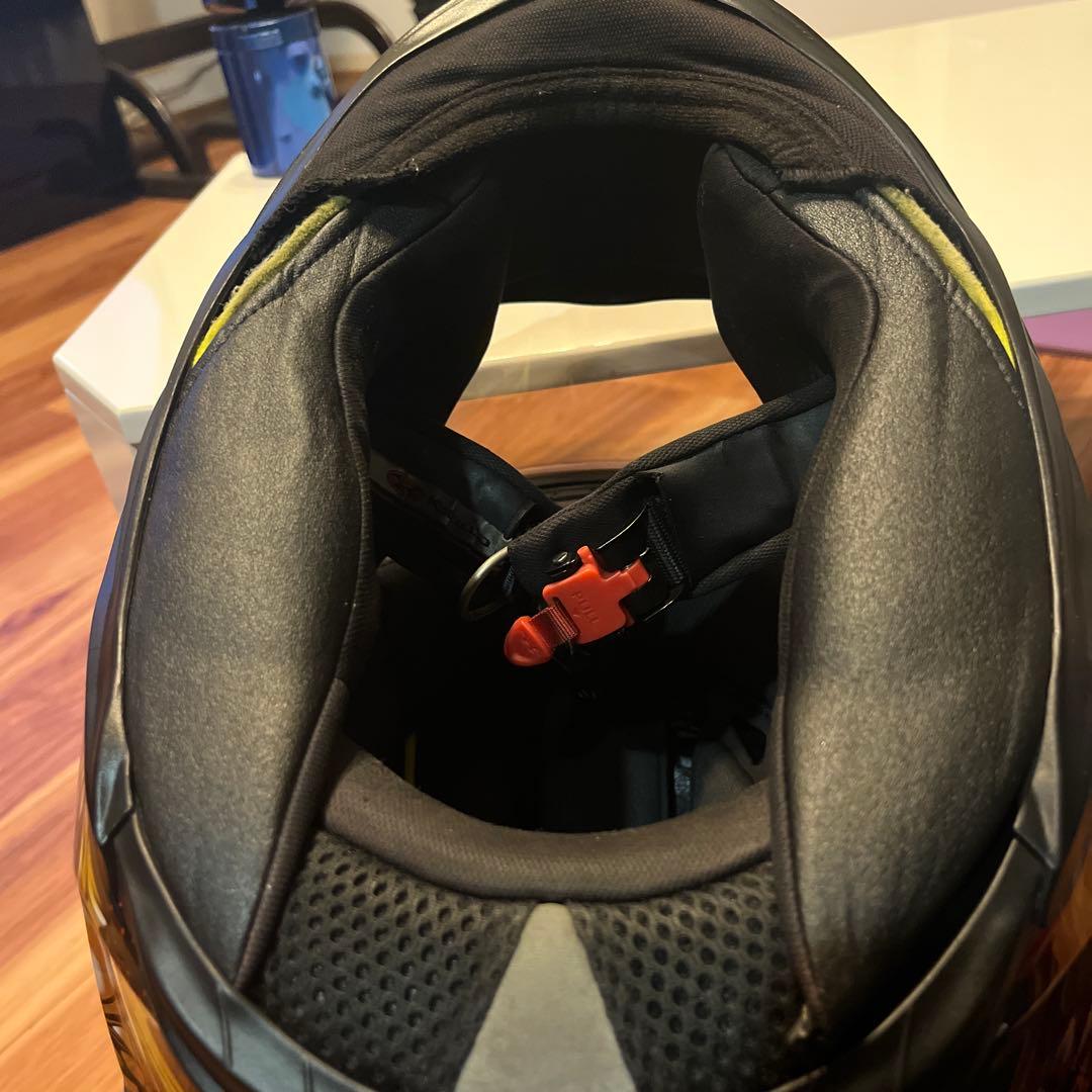 OGK Kabuto フルフェイスヘルメット グラフィックデザイン