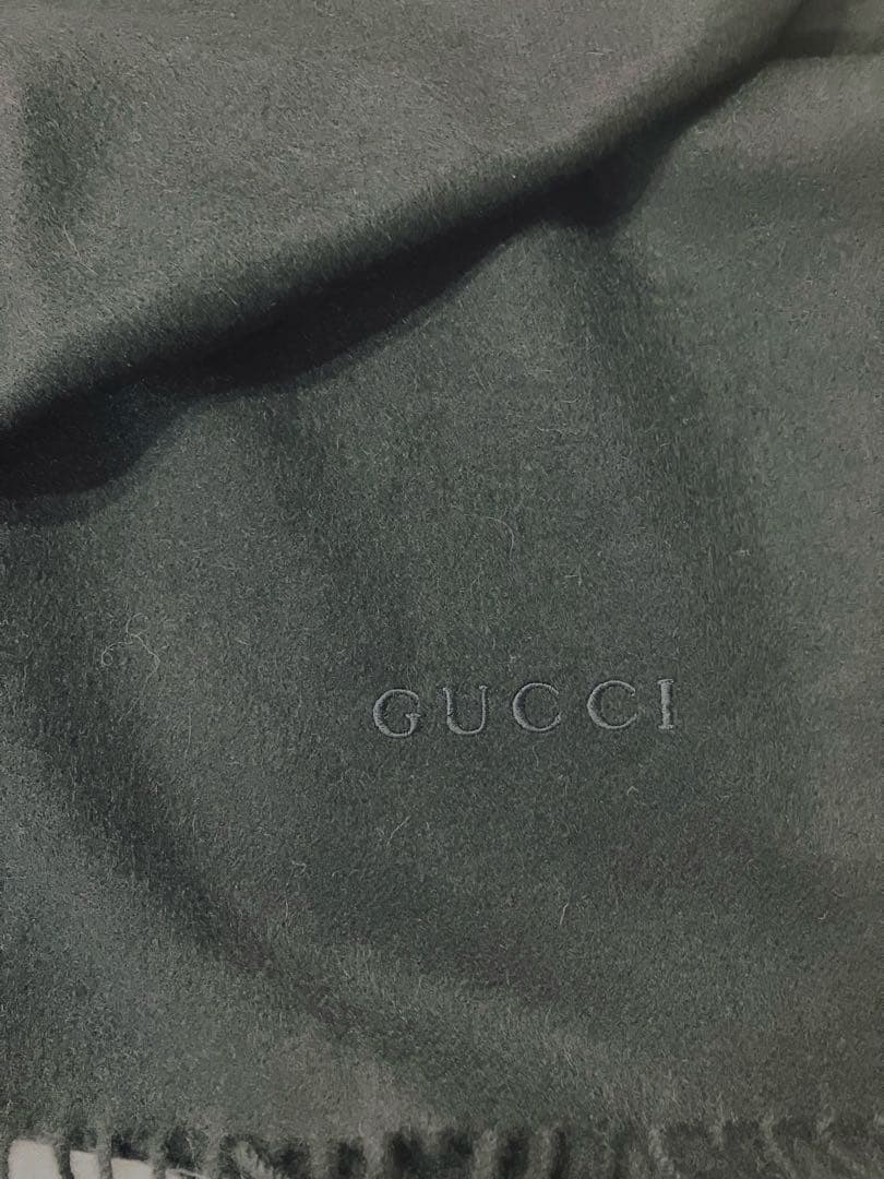 新品未使用 GUCCI グッチ 100% カシミアマフラー イタリア製 タグ付き