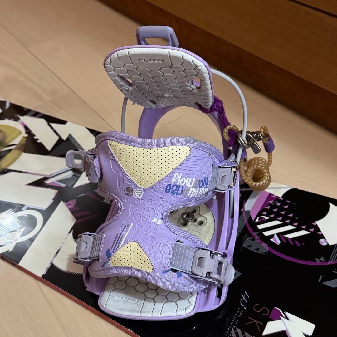 143cm K2 スノーボード 黒 紫 バッグ付き初心者女性レディース格安セット