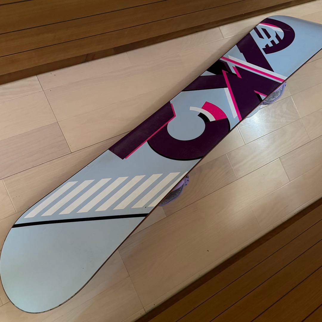 143cm K2 スノーボード 黒 紫 バッグ付き初心者女性レディース格安セット