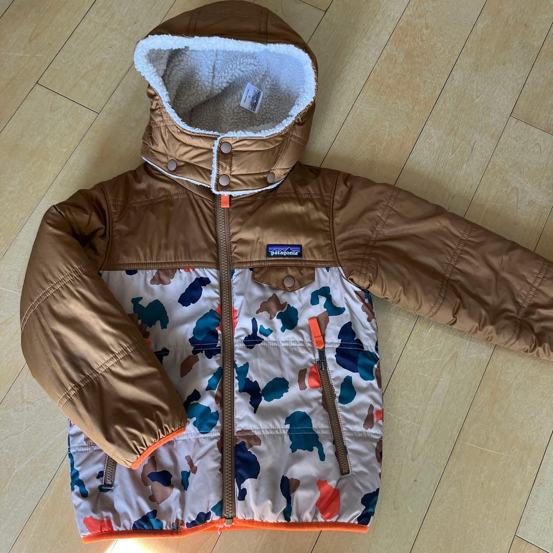 patagonia パタゴニア 5T ボアジャケット　リバーシブル　ボアアウター