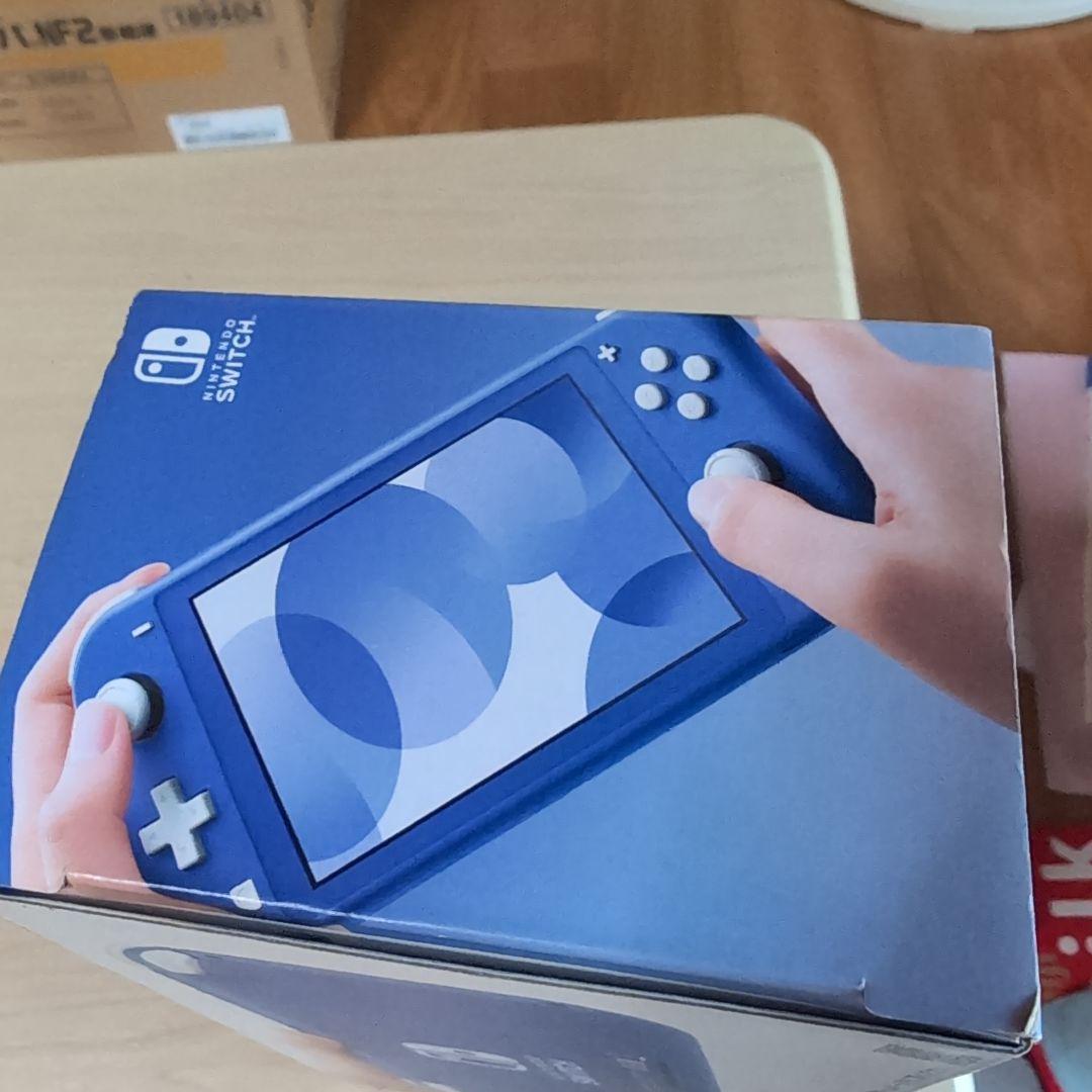 あ*き様 Nintendo Switch Lite ブルー