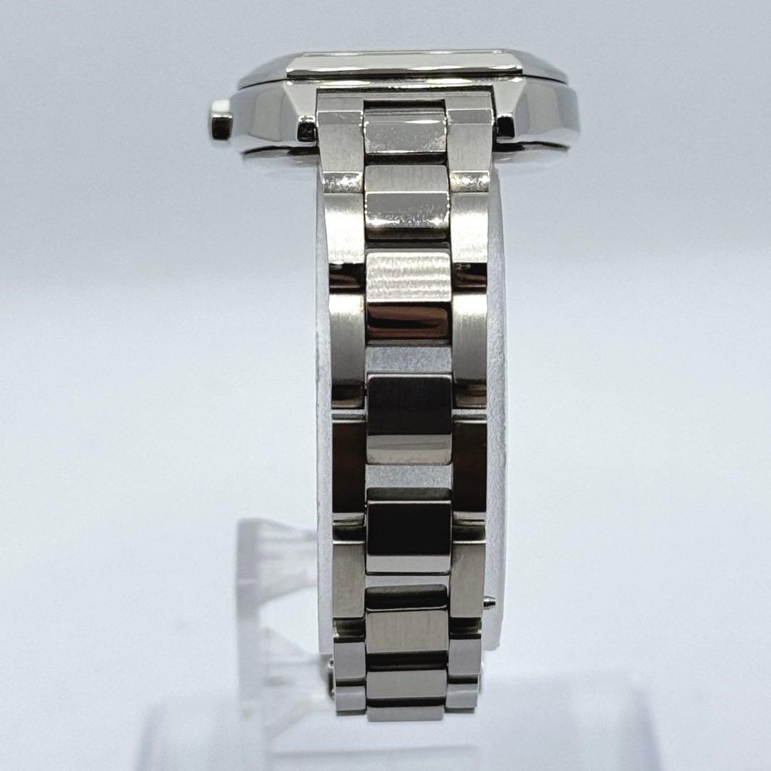 【未使用級】付属品完備 SEIKO LUKIA ソーラー シルバー ネイビー