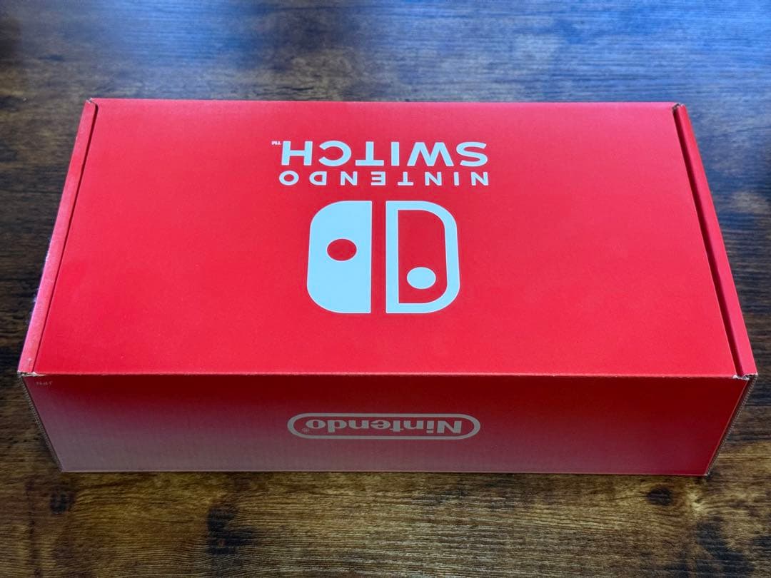 Nintendo Switch 本体 赤/オレンジ/黄色