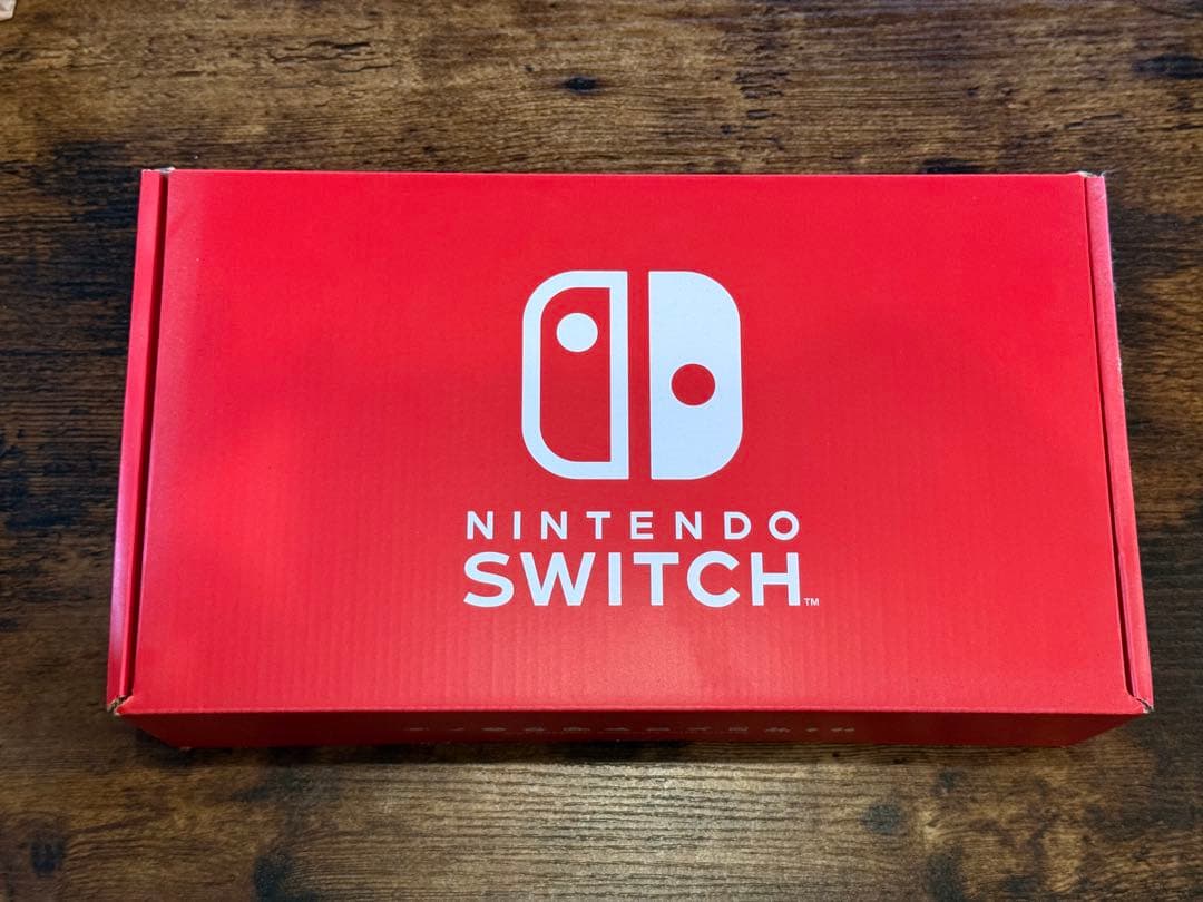 Nintendo Switch 本体 赤/オレンジ/黄色