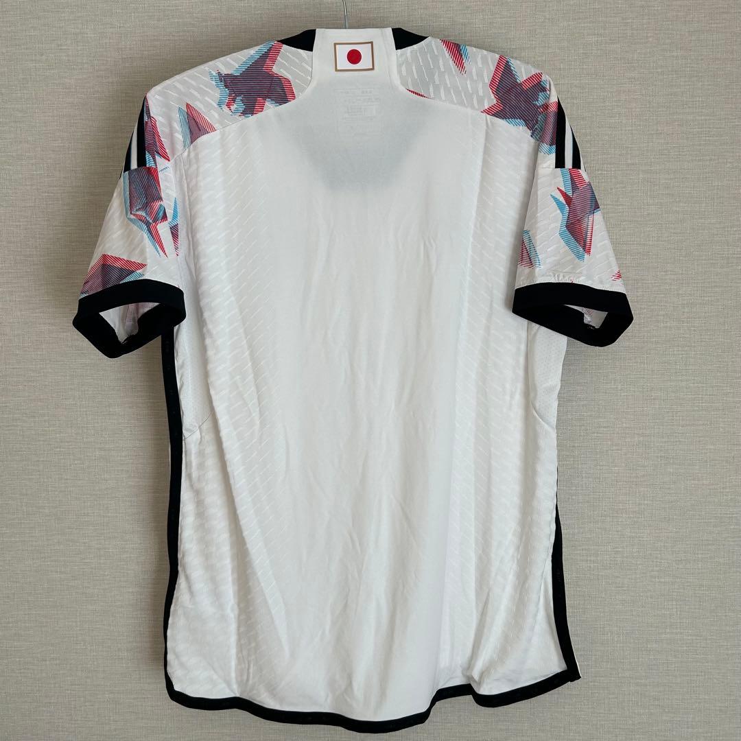 正規品新品☆日本代表22/23アウェイオーセンティックユニフォームJP 2XL
