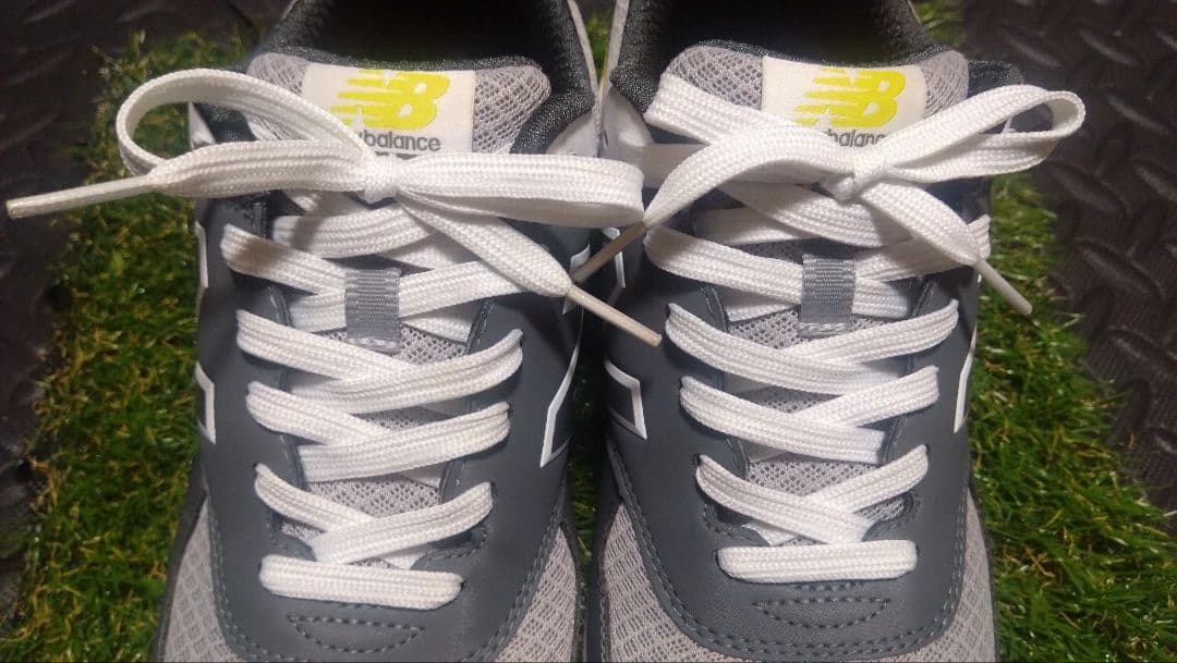 極美品 ニューバランス UGS574 ゴルフシューズ