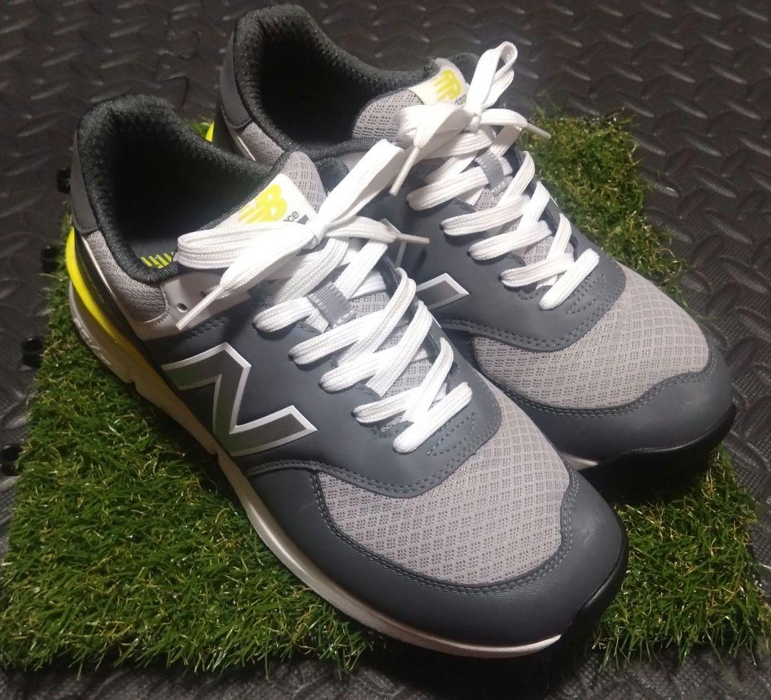 極美品 ニューバランス UGS574 ゴルフシューズ