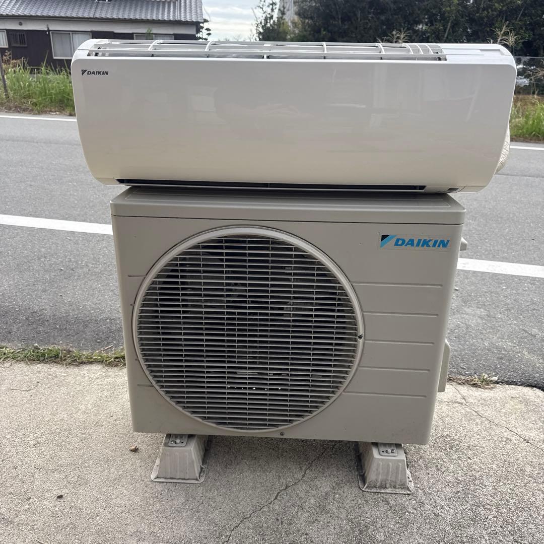 あこダイキン　ルームエアコン　F22XTES-W 2020年6畳