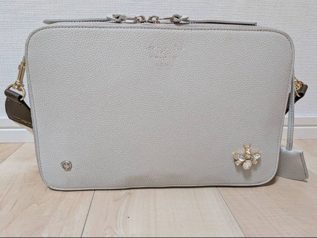 ADMJ THE BEE ショルダーバッグ