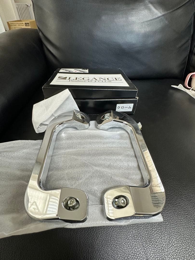 美品ハイエースレガンスLEGANCE J-CLUB アルミアシストグリップ