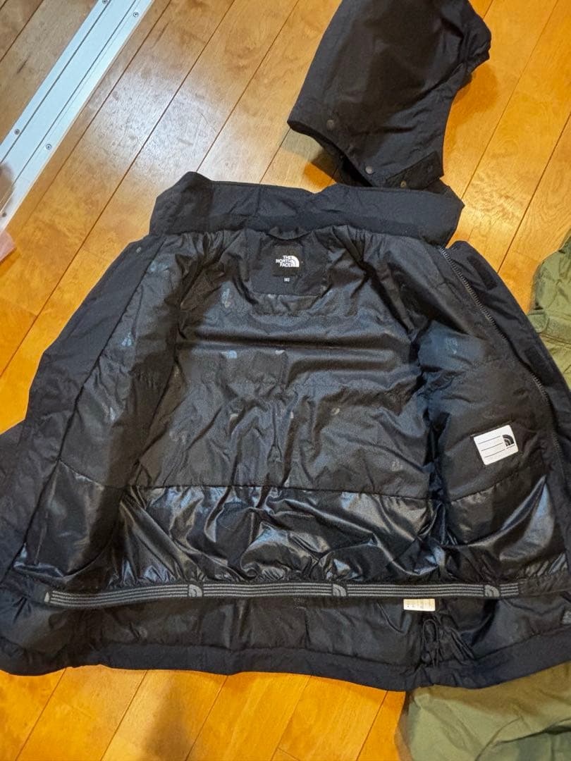 140 THE NORTH FACE 防水ジャケットとパンツセット