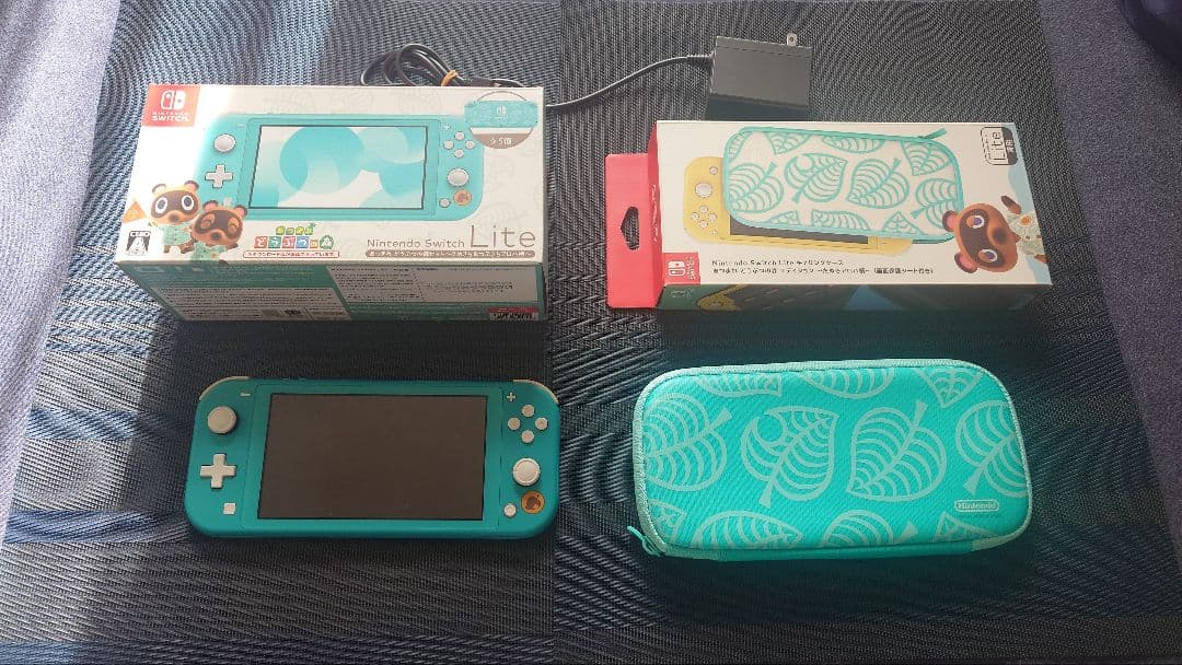 Switch Lite 本体 あつまれ どうぶつの森　ソフトなし