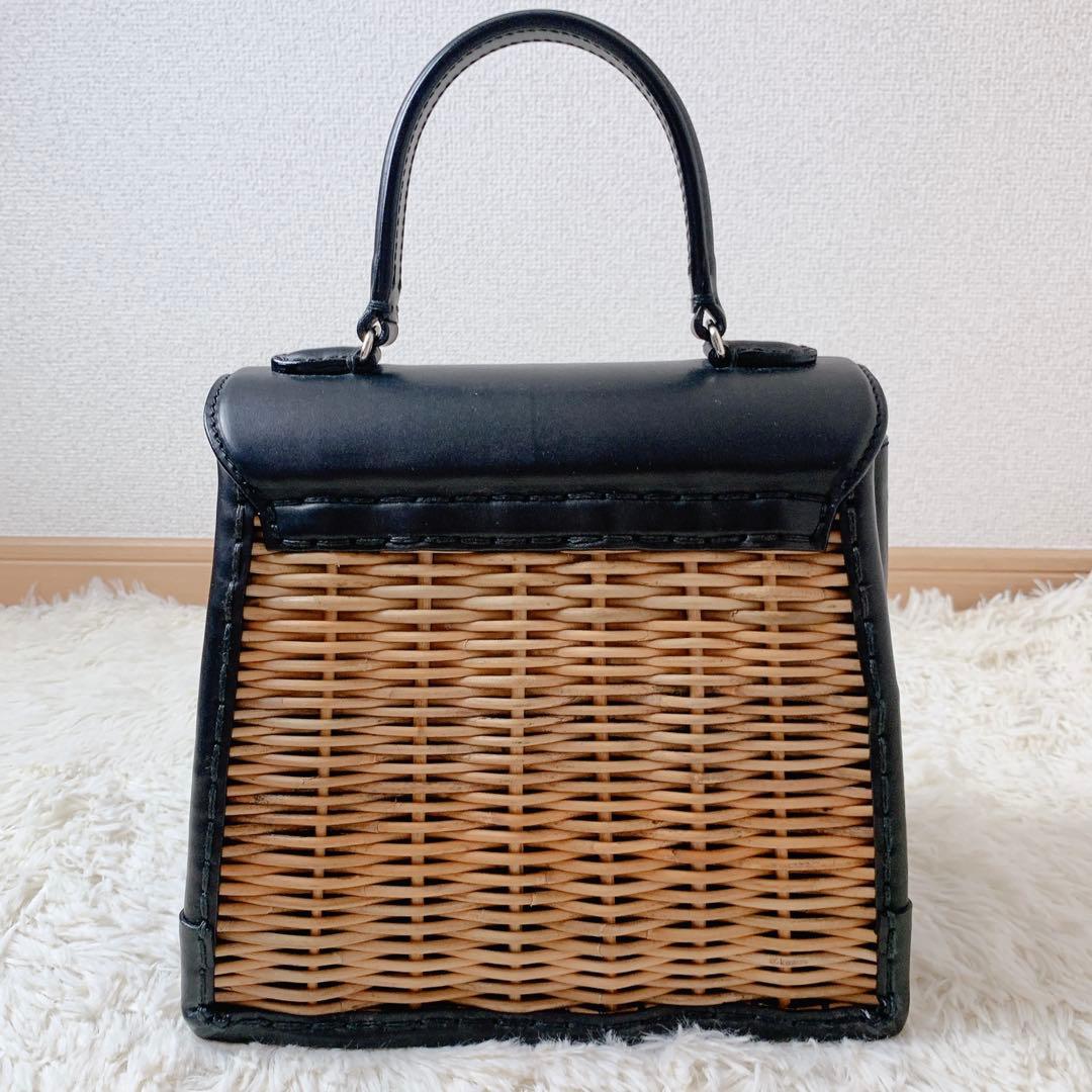 極美品 ebagos カーフハンドバッグ M カーフレザー紅籐BLACKエバゴス