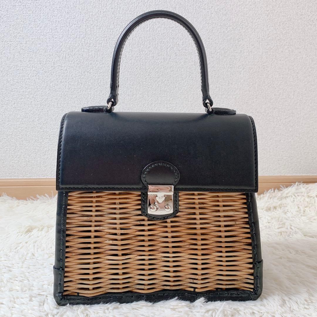 極美品 ebagos カーフハンドバッグ M カーフレザー紅籐BLACKエバゴス