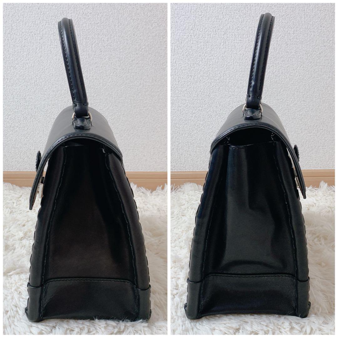 極美品 ebagos カーフハンドバッグ M カーフレザー紅籐BLACKエバゴス