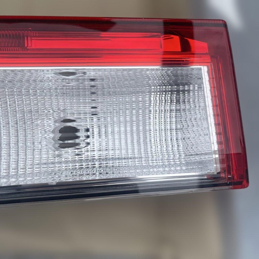 DA17Wエブリィ左中古テールランプ　35670-64P00