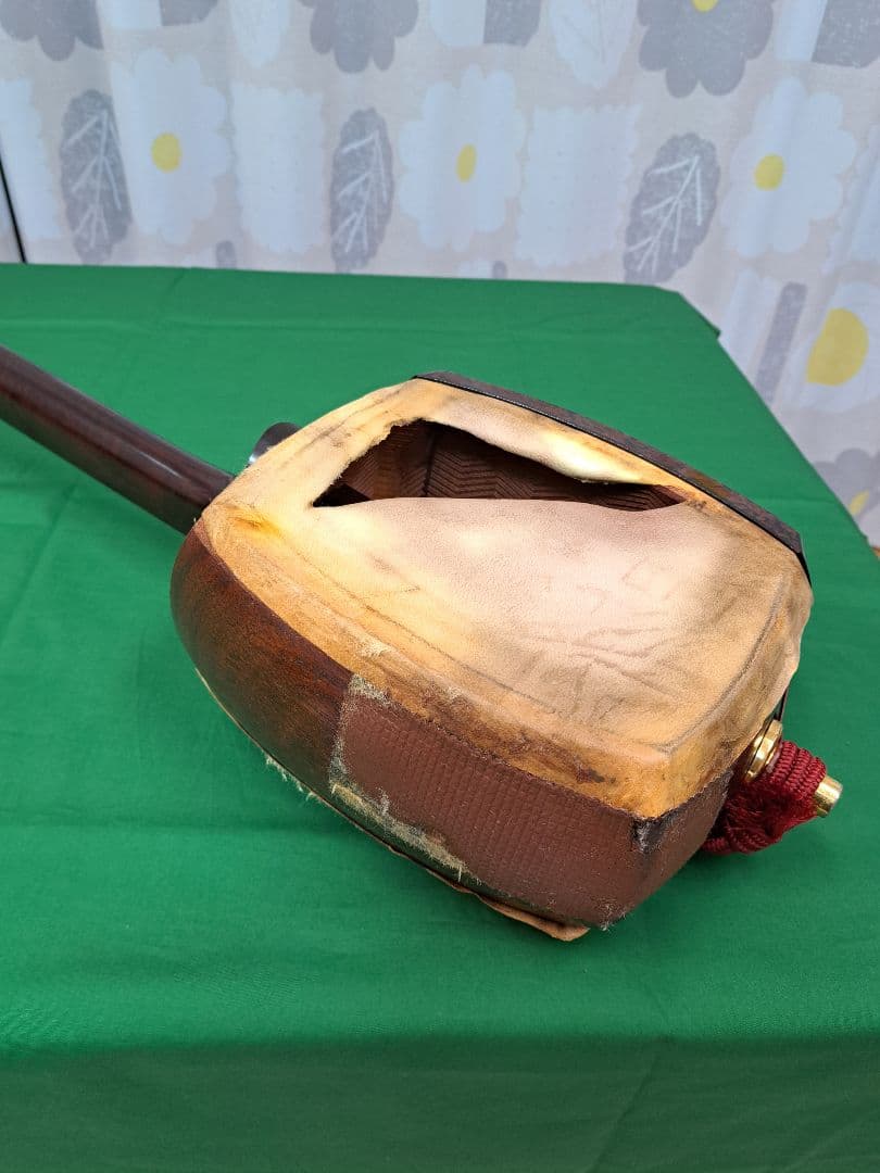 こしあん 津軽三味線 本体 木製 漆塗り