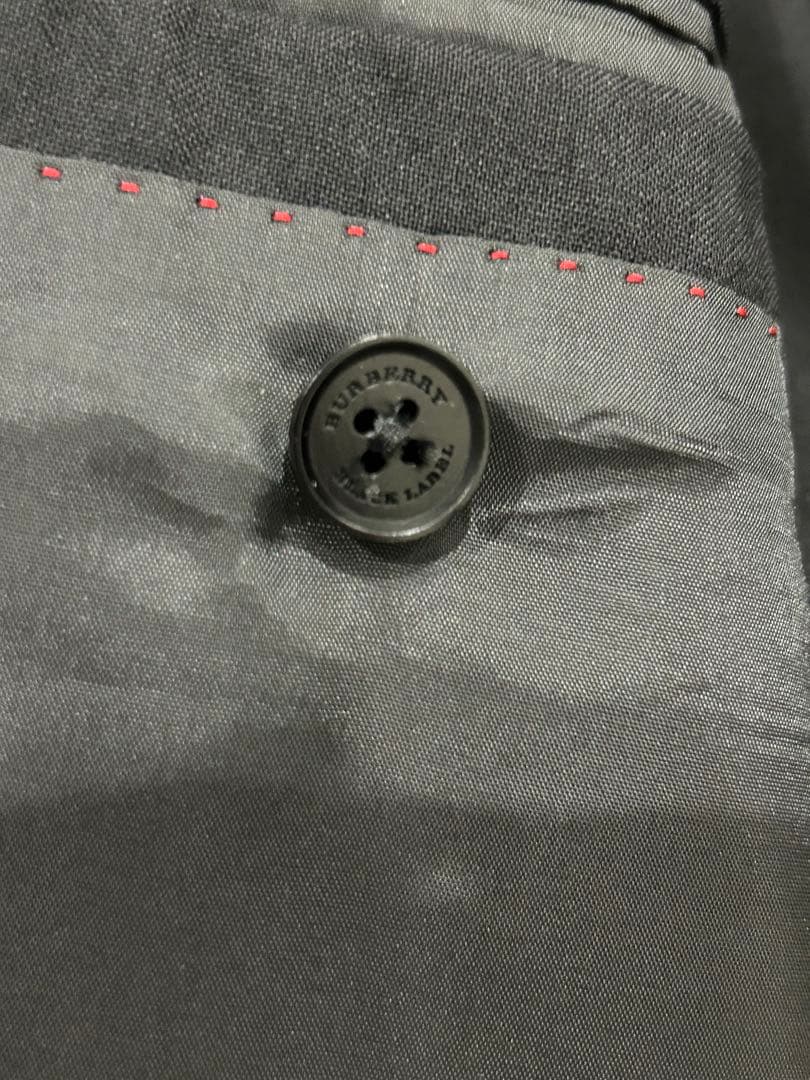 Burberry black label 黒スーツ