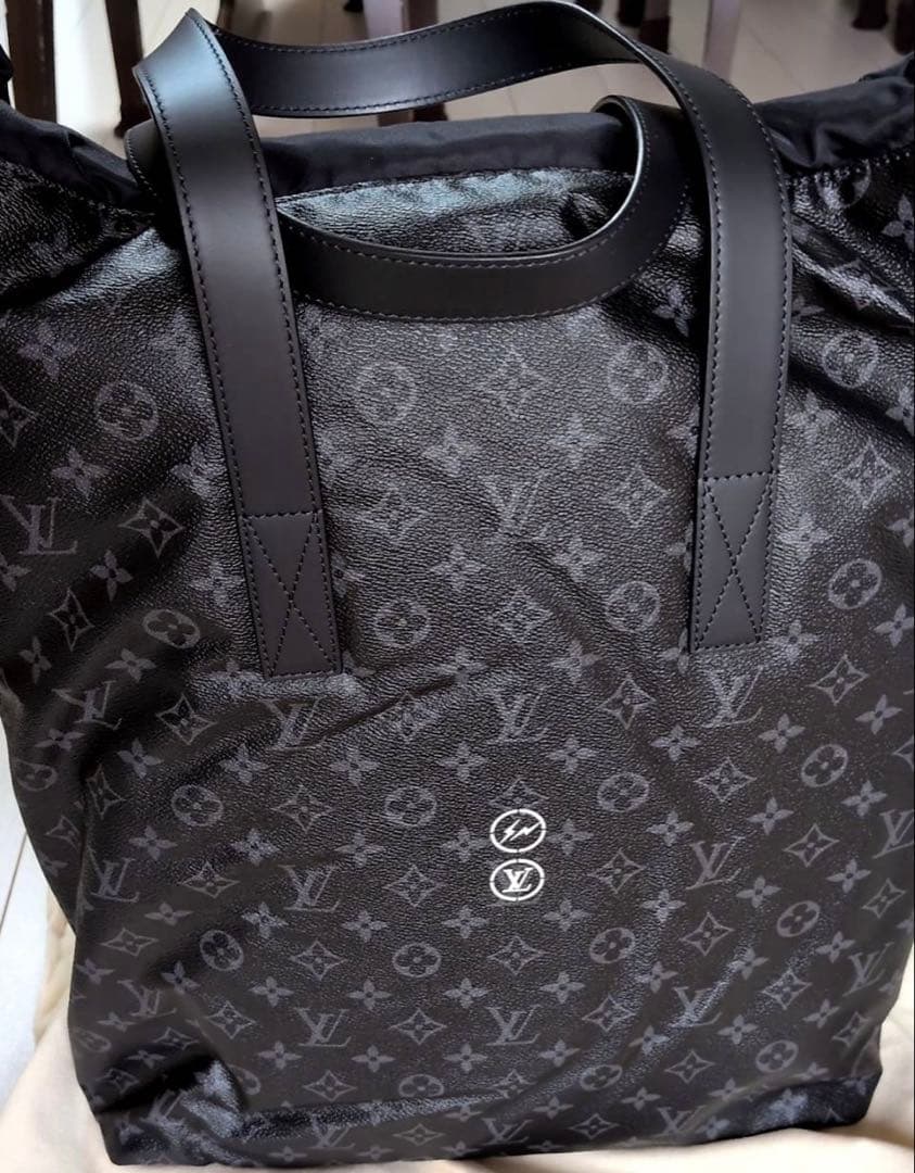 LOUIS VUITTONモノグラム.エクリプス.フラグメント　藤原ヒロシ限定品