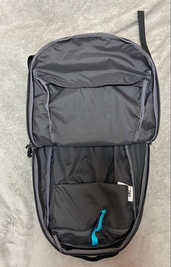 ARC’TERYXアークテリクス マンティス16 ブラック