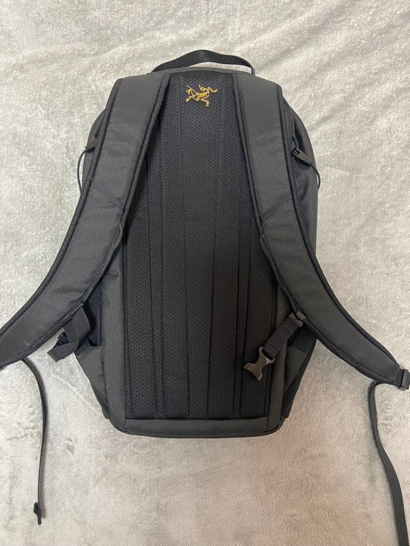 ARC’TERYXアークテリクス マンティス16 ブラック