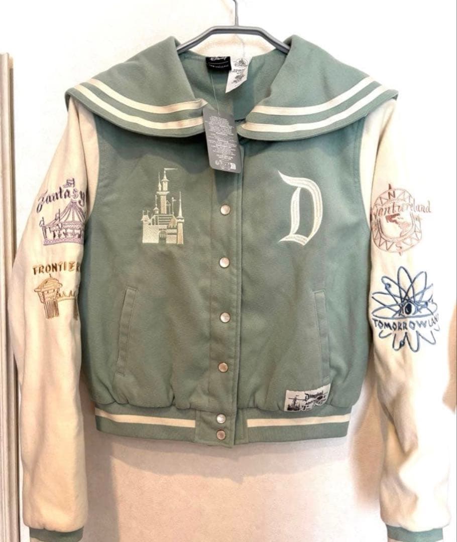 ディズニー　バーシティジャケット アメリカ