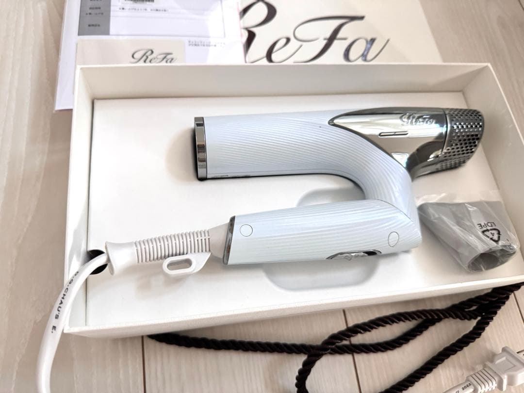 【ジャンク】Refa ビューティックドライヤースマート ホワイト白