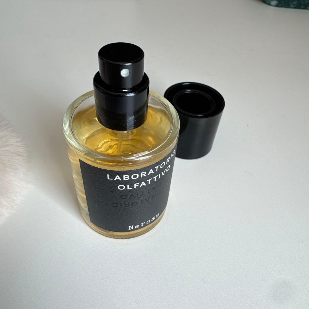 LABORATORIO OLFATTIVO Nerosa 香水