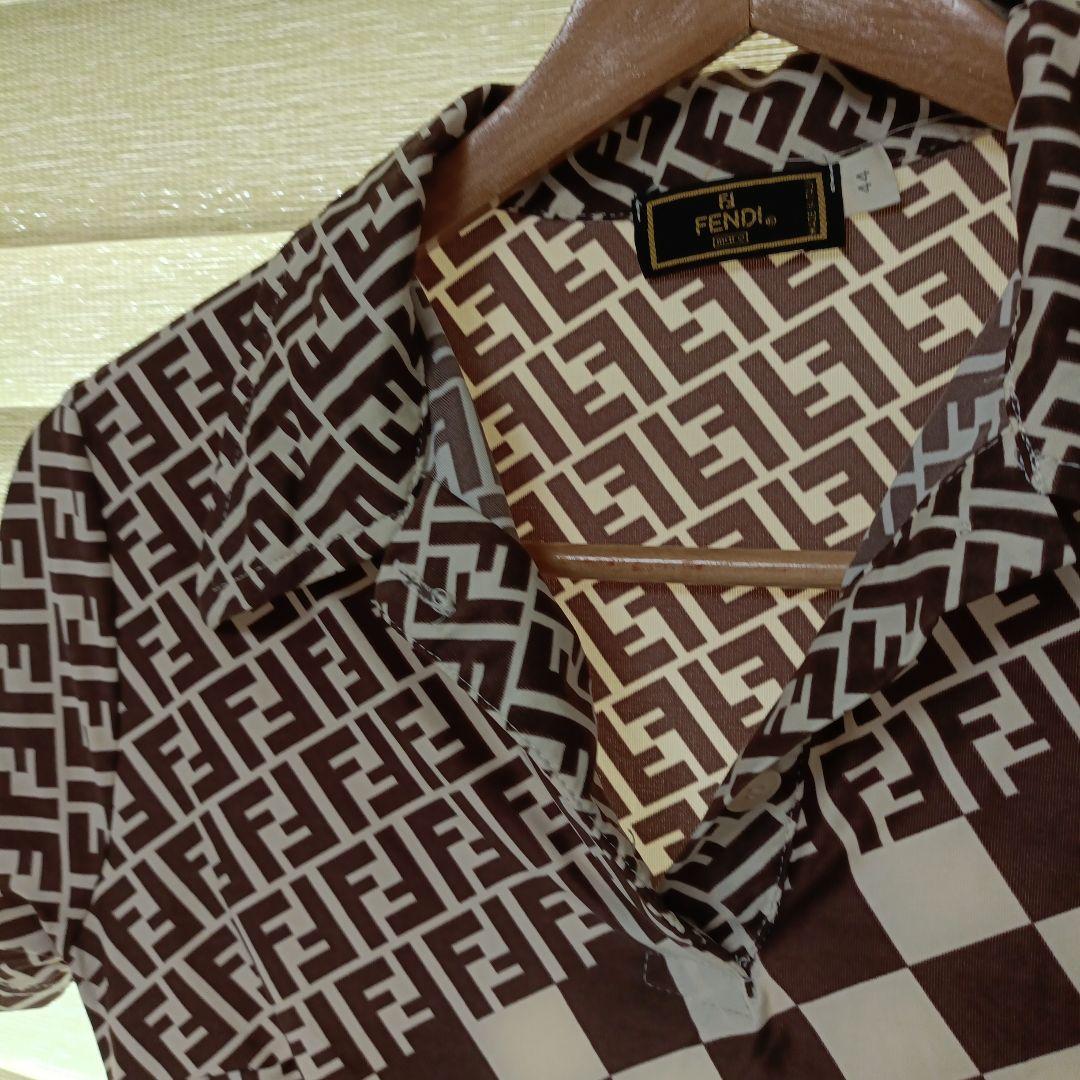 Fendi フェンディ　ロゴポロシャツ 44　ズッカ柄　中古