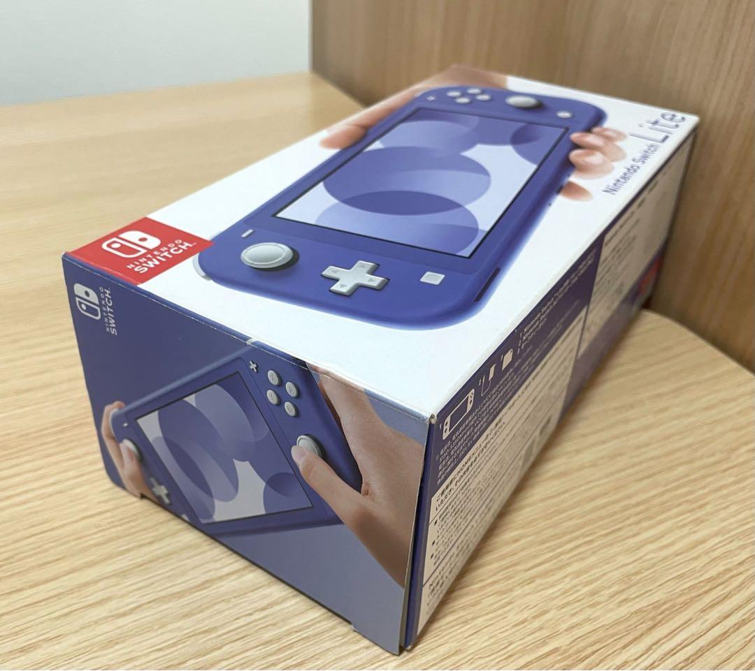 【未使用】任天堂 スイッチライト ブルー HDH-S-BBZAA