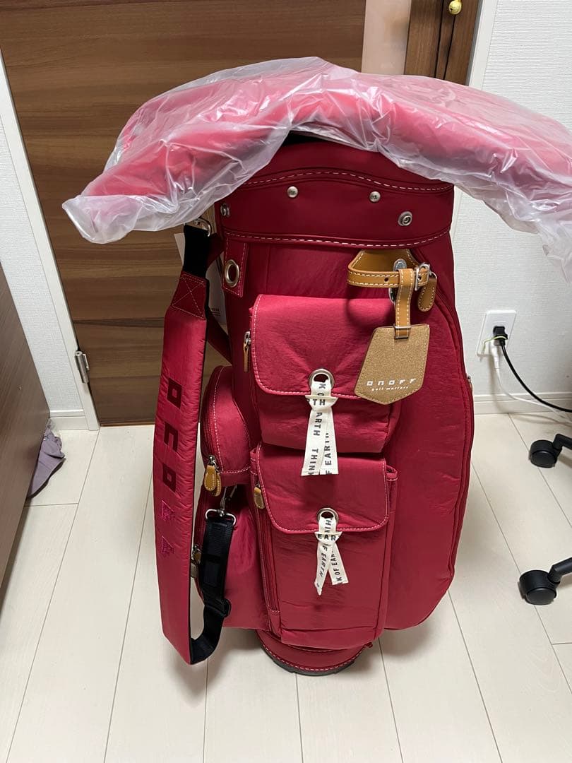 ONOFF ゴルフバッグ 8.5型 赤　ネームプレートなし