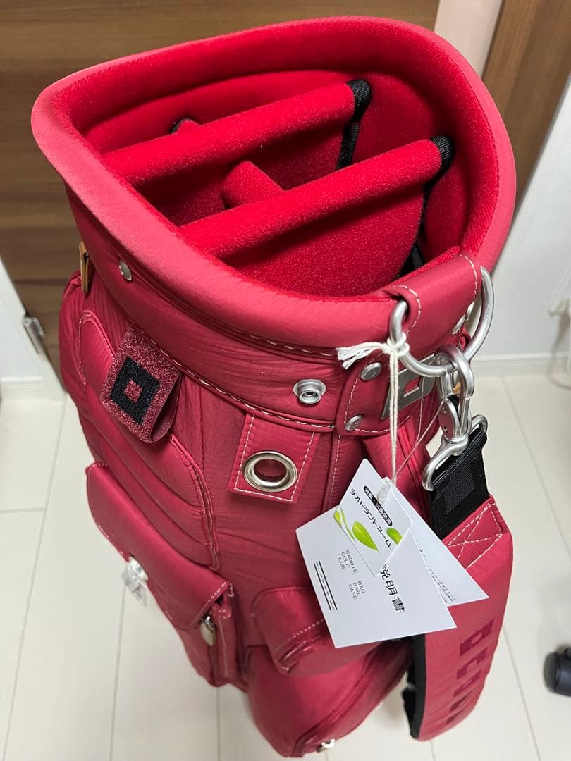 ONOFF ゴルフバッグ 8.5型 赤　ネームプレートなし