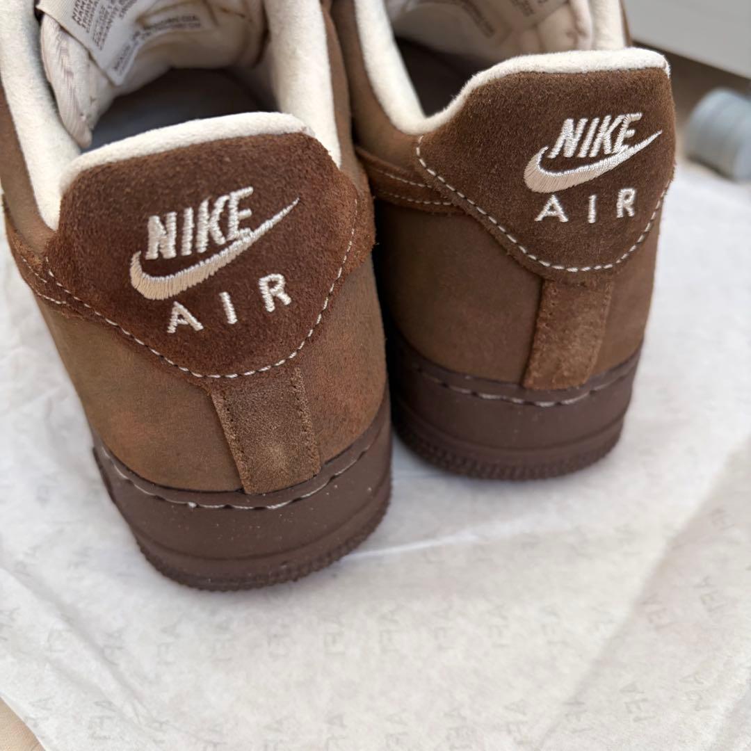 ナイキ エア フォース 1 ＇07 ブラウン　25.5cm