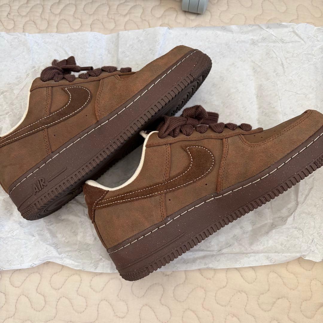 ナイキ エア フォース 1 ＇07 ブラウン　25.5cm