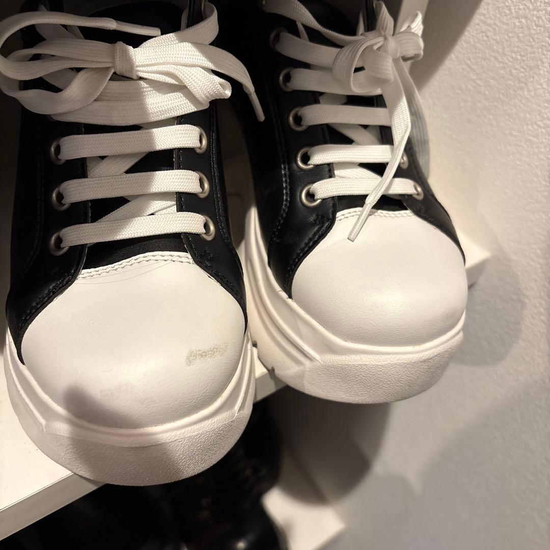 鈴木亜美さんプロデュース　プラットフォームスニーカー　Ｓ