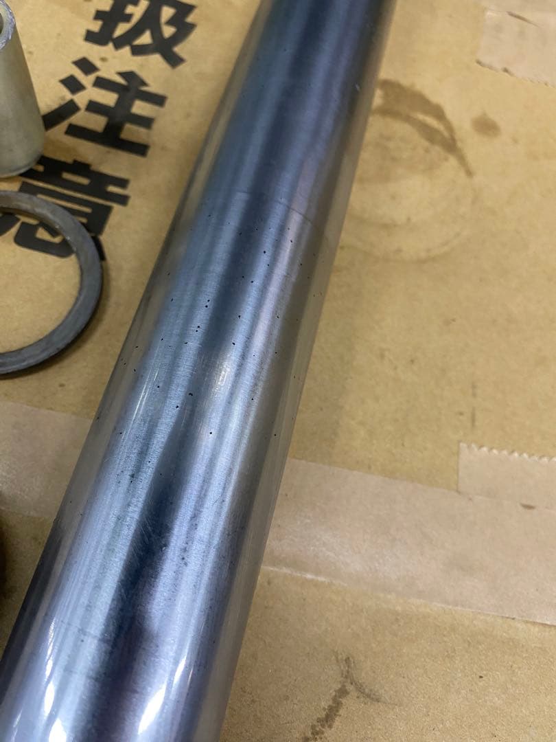 ホーネット250 フロントフォーク右側