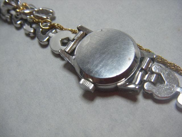 mi-mi ・OMEGA DeVille 手巻き時計 レディース