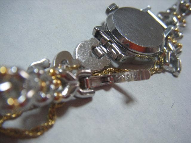 mi-mi ・OMEGA DeVille 手巻き時計 レディース