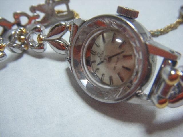 mi-mi ・OMEGA DeVille 手巻き時計 レディース